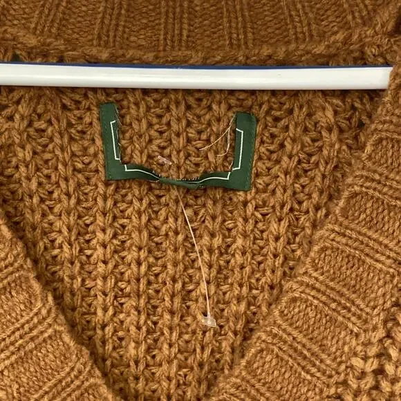 American Eagle Sweater M Brown Chunky V Neck Pullover Neutral Minimalist Cozy - Picture 3 of 8